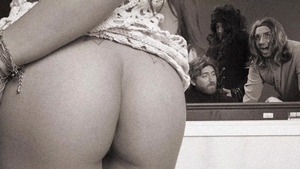 RealWifeStories: Couple Gia Grace & Keiran Lee swallow