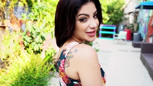 Public Pickups: Brunette Kitty Caprice masturbating