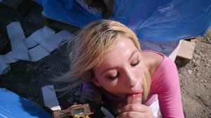 PublicPickups: Kenzie Reeves ass fingering video