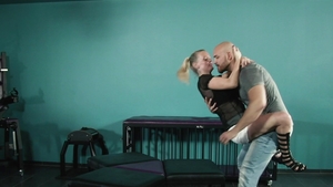 Hitzefrei.com - Nympho Dirty Tina throat fuck