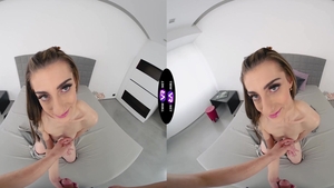 TMWVR Network - Hawt neighbor undressing in the club