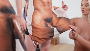 Brazzers: Dick-Kissing Cameron: A Slobbery Tale