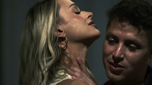 Award Winners: Emma and Chris Enjoy a Heated Reunion